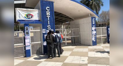 Por "acoso", estudiantes protestan en las instalaciones del Cbtis 188 en Ciudad Obregón