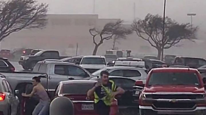 VIDEO: ¡De impacto! Tornado afecta Texas y arrastra a una mujer; pudo escapar