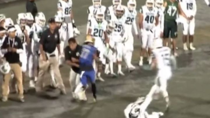 ¿Recuerdas cuando jugabas? Entrenador derriba a jugador rival; es suspendido dos años