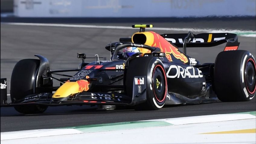 'Checo' histórico: El mexicano logra su primera 'pole' en la F1 para el GP de Arabia Saudita