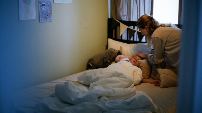 ¿Es alarmante? Surge nuevo síntoma por la variante ómicron que afecta a los menores de edad
