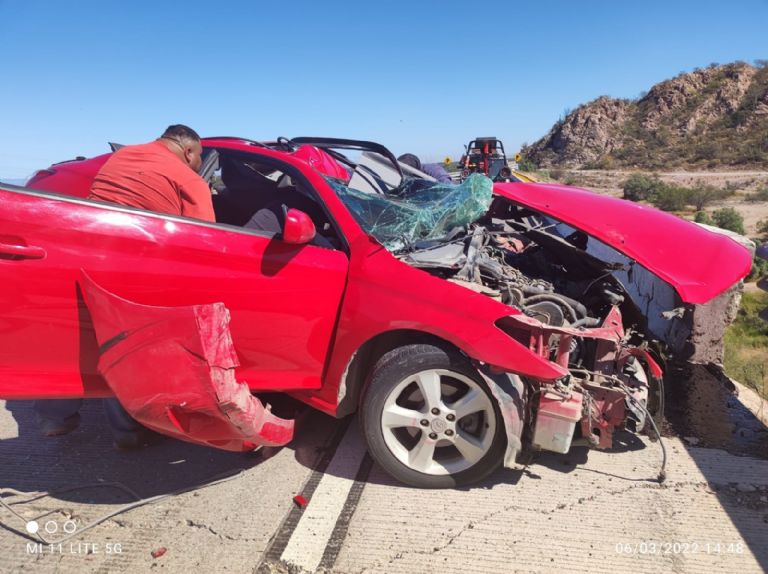 Autoridades se movilizaron por accidente en carretera Guaymas-Obregón