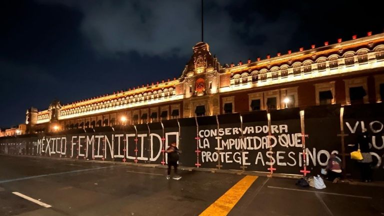 En la imagen, intervención en Palacio Nacional previo a la marcha 8M 2022