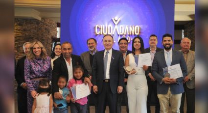 Alfonso Durazo entrega el reconocimiento Ciudadano del Año a tres distinguidos sonorenses