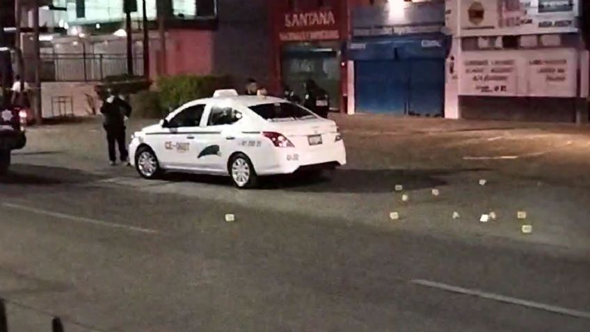 Taxista es ultimado a balazos al circular en su unidad; el cliente también falleció