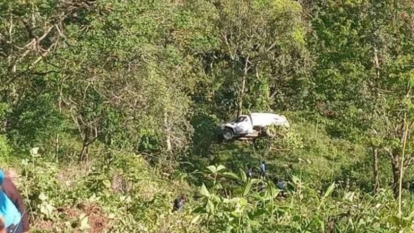 Van a consulta de Revocación de Mandato de AMLO y sufren brutal accidente; 3 personas murieron