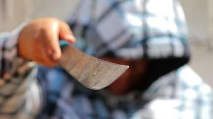 Grupo de macheteros asalta a transeúnte en poblado de Hermosillo; hay un detenido