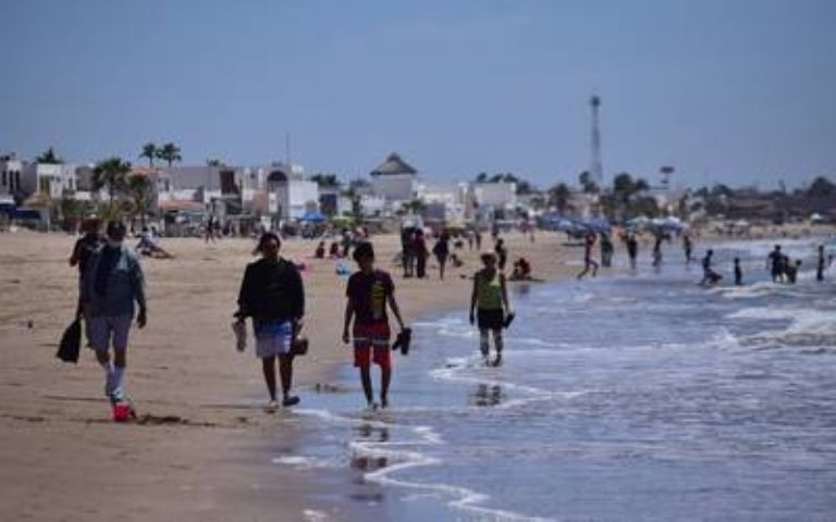 Las playas de Sonora se llenaron en estas vacaciones de Semana Santa