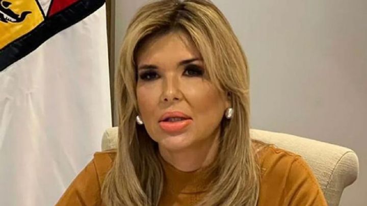 Claudia Pavlovich asiste a su primer acto oficial como cónsul de México en Barcelona