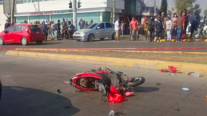 Terrible accidente: Automovilista invade carriles del Mexibús y cobra la vida de una mujer