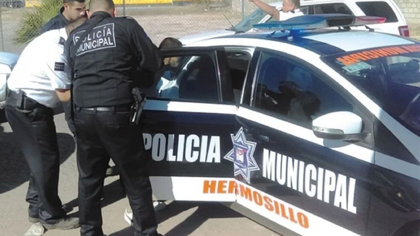 Vecinos persiguen y dan golpiza a presunto ladrón en Hermosillo; fue entregado a la Policía