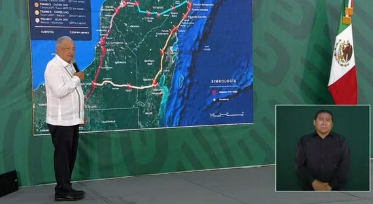 AMLO aseguró que la construcción del Tren Maya no afectará Ríos Submarinos ni cenotes.