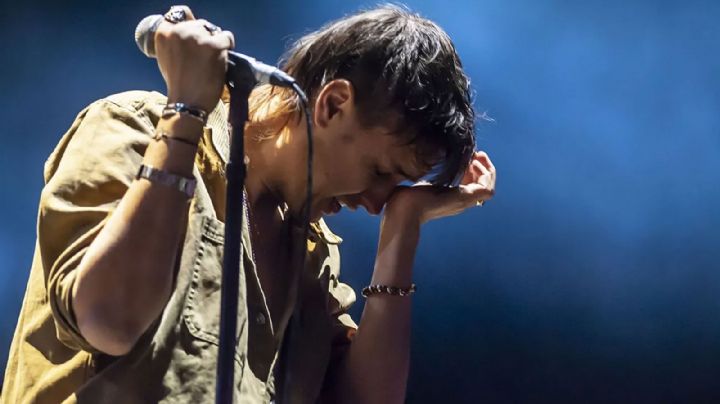 Fans denuncian que Julián Casablancas cantó en estado inconveniente en Pal' Norte