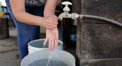 Hermosillenses sufren falta de agua y colapso de red; protestan con bloqueo de carretera