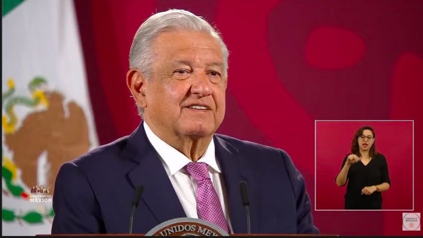 "Pondré 'Viva Emiliano Zapata'": López Obrador votará en la Consulta de Revocación de Mandato