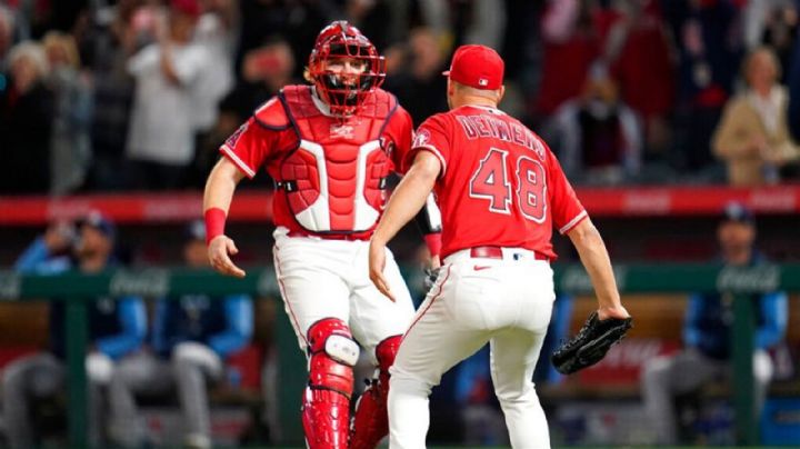 ¡Increíble! Lanzador novato de los Angels lanza juego sin hit ni carrera ante los Rays