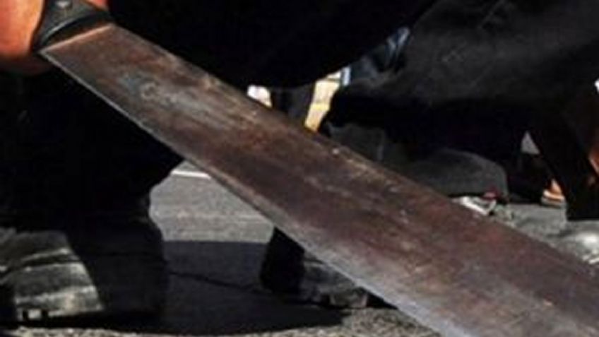 Por robar y cargar con machetes, dos menores de 17 años son detenidos en Hermosillo