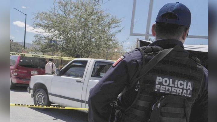 A la orilla de la carretera, localizan tres cadáveres con impactos de bala y signos de tortura