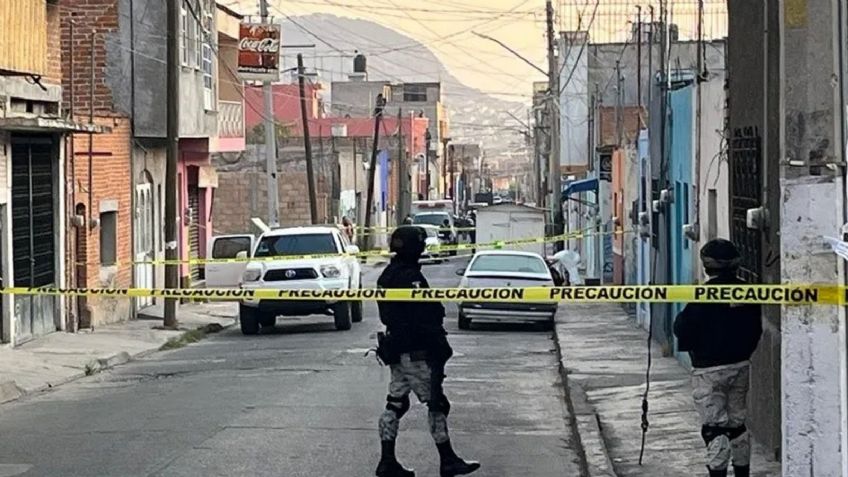 Pistoleros invaden en domicilio y privan de la vida a un hombre mientras dormía