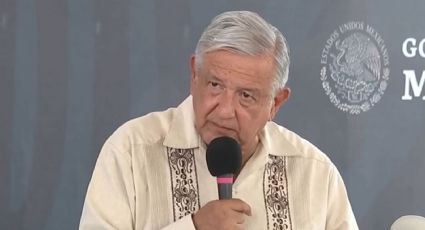 AMLO asegura a familias de desaparecidos en gira por Sonora: "Vamos a seguir buscándolos"