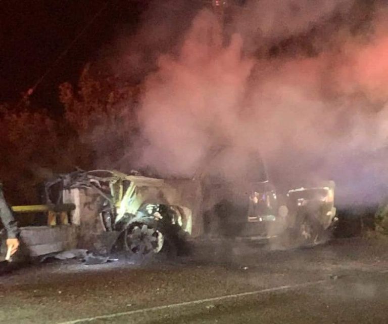 En la imagen, los estragos del accidente reportado en Guaymas. Créditos: Facebook