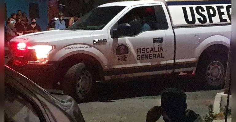 Semefo acude al sitio del crimen