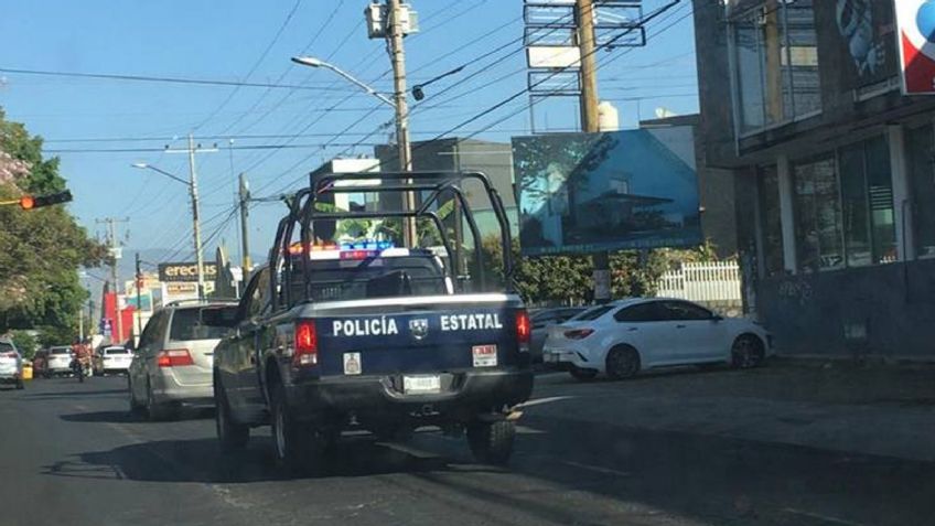 En medio de un predio baldío, localizan el cadáver de una mujer en Manzanillo; tenía impactos de bala