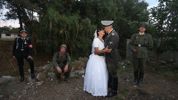 Pareja presume boda con temática nazi y les llueven criticas… ¡de todo el mundo!