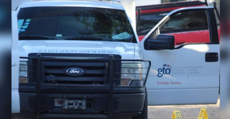 Autoridades en la escena del crimen