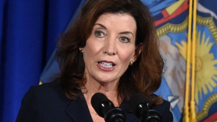 ¡Golpe a Joe Biden: Kathy Hochul, gobernadora de Nueva York, da positivo a Covid-19