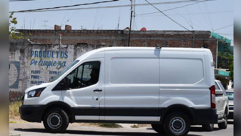 Violencia, imparable: Con múltiples puñaladas, localizan a un hombre sin vida en Guanajuato