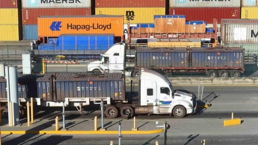 Tras robo en Colima, autoridades aseguran que contenedores eran de jugos de fruta y no oro