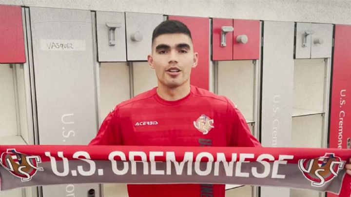 Johan Vásquez es presentado como nuevo jugador del Cremonese; se queda en la Serie A
