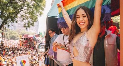 Danna Paola impacta a sus fans al detener desfile LGBT; auxilió a una persona en silla de ruedas