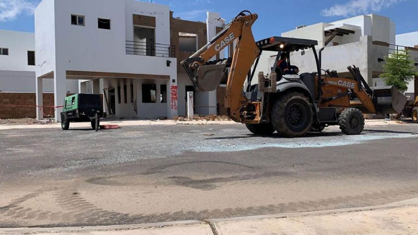 Inicia demolición de vivienda que explotó en residencial de Hermosillo y dejó dos víctimas