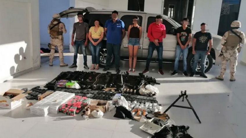 Golpe al crimen: Militares aseguran arsenal y 6 personas en el Golfo de Santa Clara