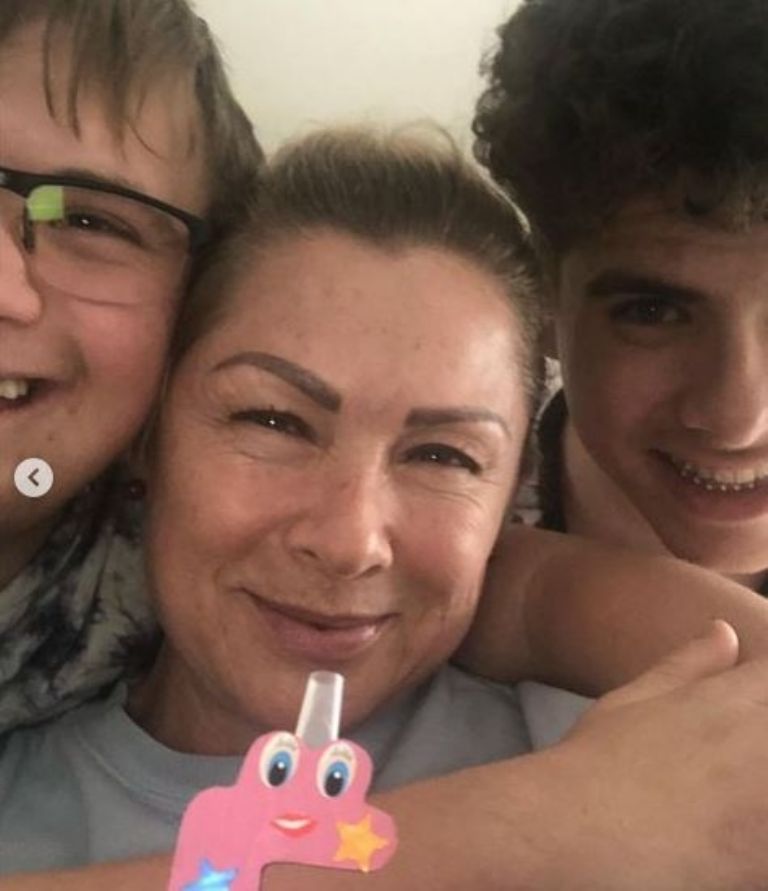 Leticia Calderón y sus hijos