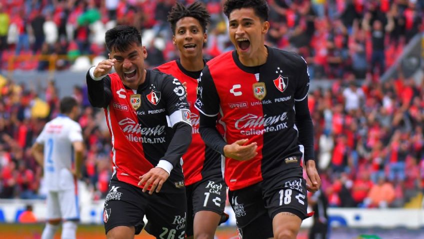 Atlas consigue su primera victoria ante Cruz Azul, que hila segunda caída en el Apertura 2022
