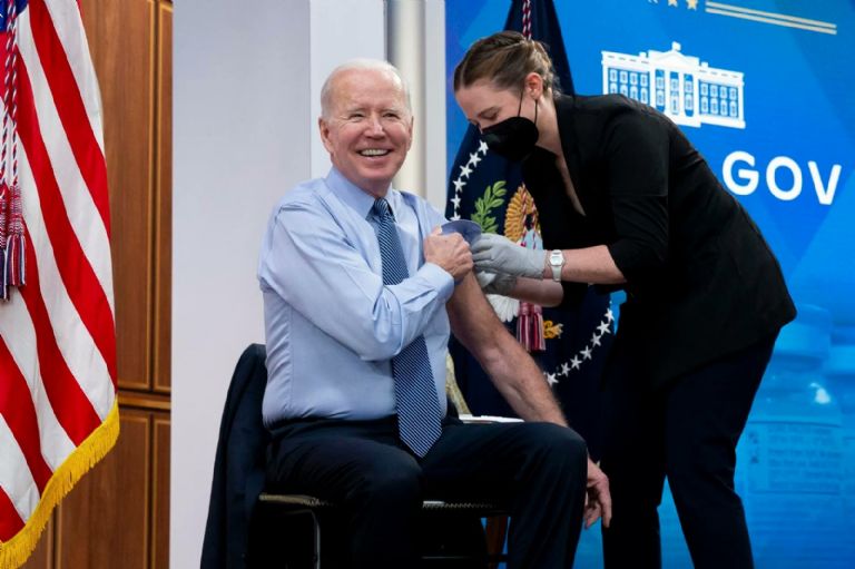 Joe Biden da positivo a Covid-19 