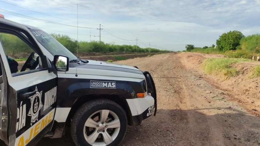 Accidente vehicular en Ciudad Obregón moviliza a las autoridades: Camioneta cae a dren