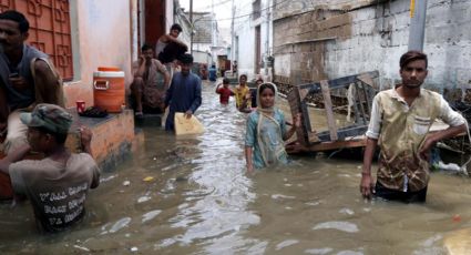 Tras más de un mes con fuertes lluvias, Pakistán registra más de 300 fallecidos y 284 heridos