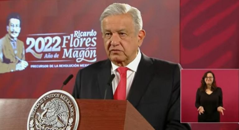 En la imagen, el presidente AMLO en la tradición conferencia de prensa matutina. Foto: Internet