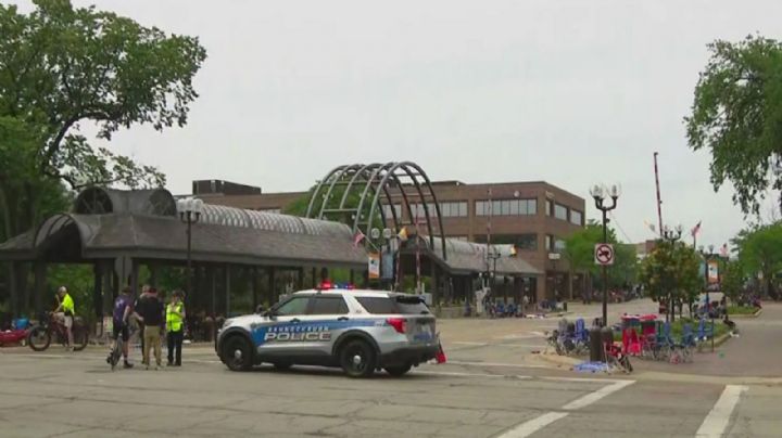 Tiroteo en Chicago: Autoridades difunden fotografía del presunto tirador de Highland Park