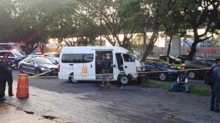 Terrible accidente: 'Combi' choca contra un árbol y deja saldo de un muerto y 6 heridos