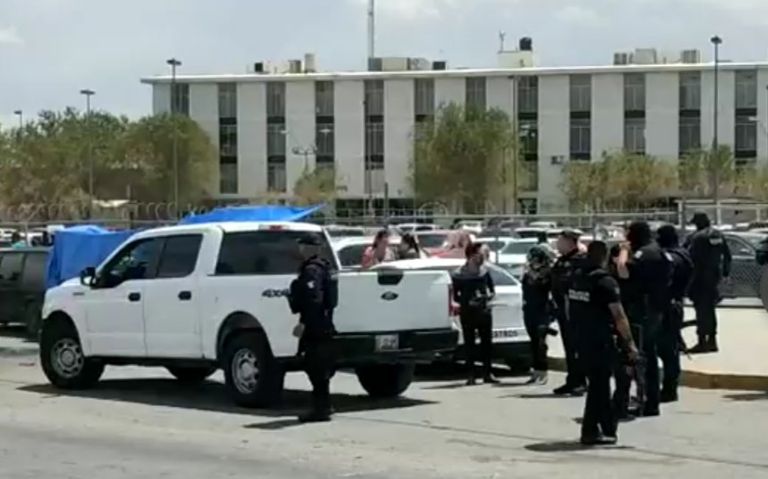 En la imagen, el Cereso donde se desató la riña que derivó en agresiones a civiles inocentes en Chihuahua. Foto: Twitter
