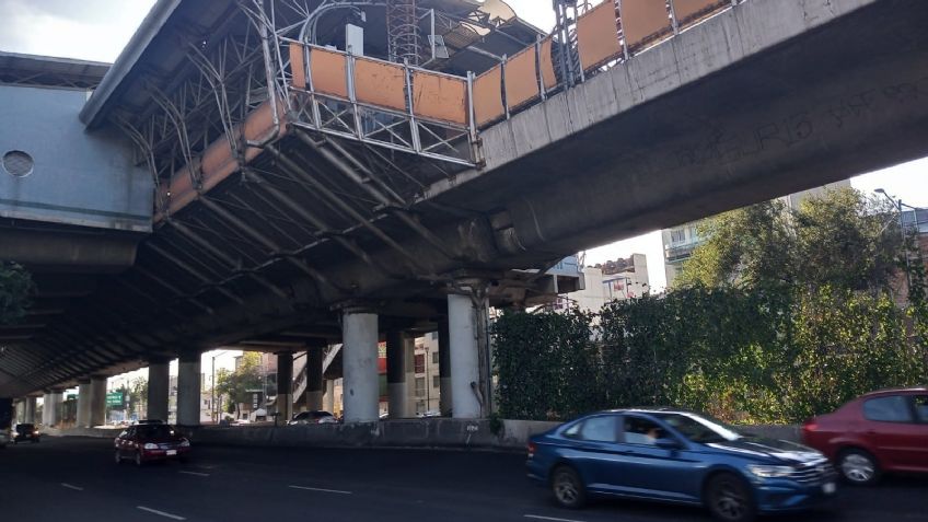 VIDEO: Filtraciones se convierten en 'cascada' en la Línea B del Metro de la CDMX