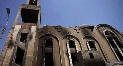 (VIDEO) Terrible accidente: Iglesia en Egipto sufre incendio; incidente deja más de 40 muertos