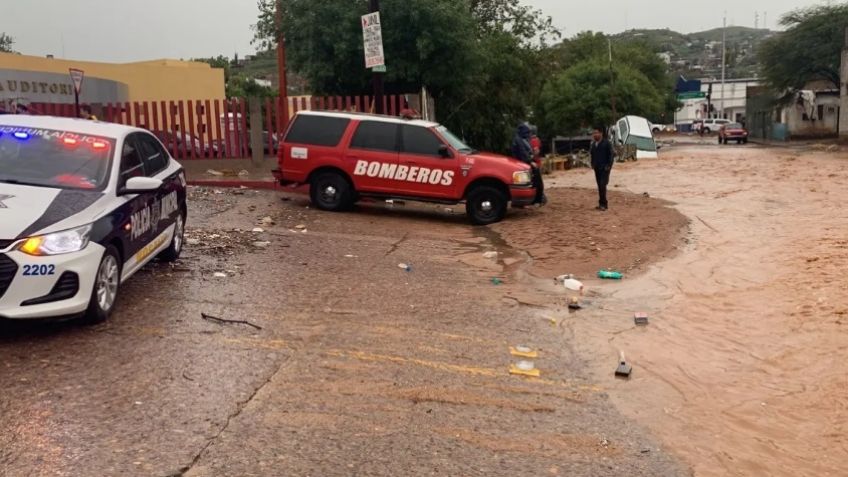 (VIDEO) Tragedia en Sonora: 2 niñas y una mujer mueren tras ser arrastradas por la corriente