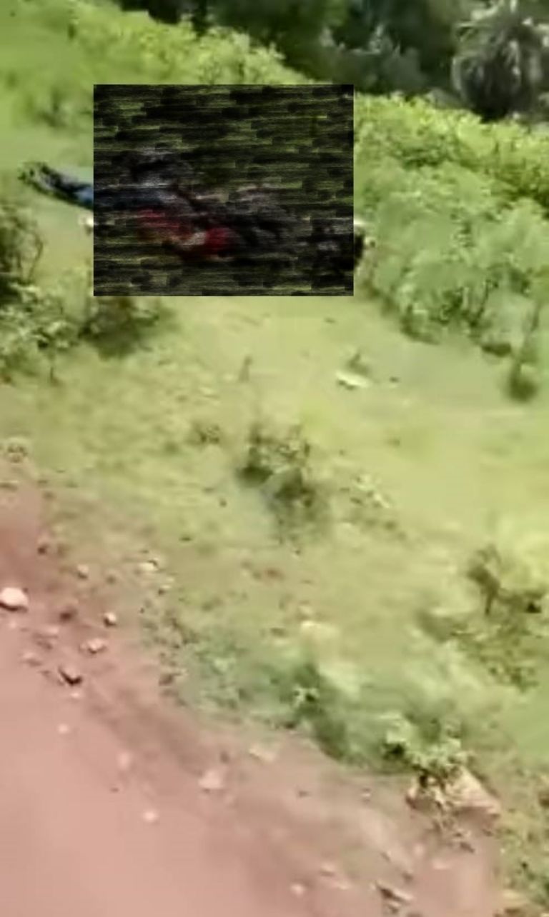 Autoridades se movilizaron por el hallazgo de cinco cuerpos sin vida en Rosario, Sonora. Foto: Facebook