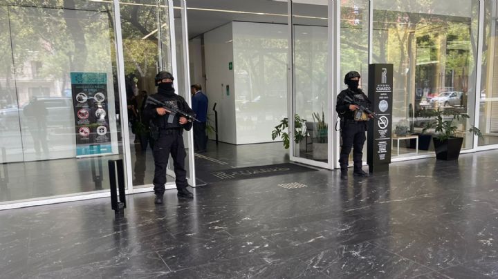 Fiscalía revela que son 27 los detenidos tras operativos en call-centers de la CDMX